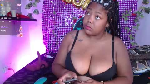 Snapshot of niawk_ chatting on 02.14.26 Niawk online show from 02.14.26