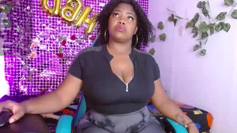 Snapshot of niawk_ chatting on 02.22.26 Niawk online show from 02.22.26