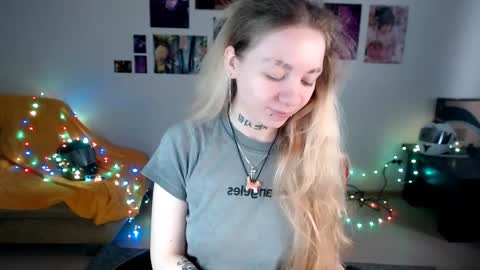 nica_kawaii online show from 04.03.26