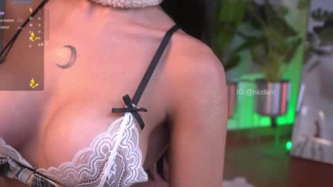 Dani 3 online show from 12.26.24