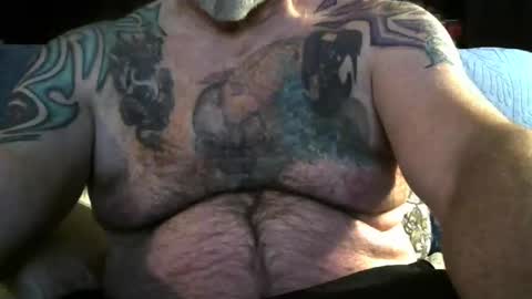 Snapshot of nice_oldguy60 chatting on 12.01.25 OldMadtown Guy online show from 12.01.25