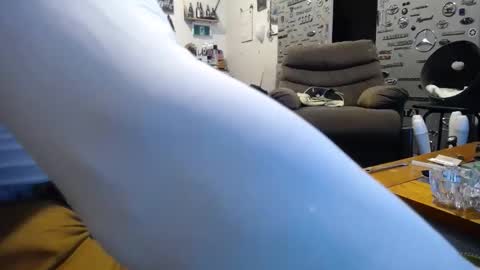 Snapshot of niceasscammo69 chatting on 09.09.25 niceasscammo69 online show from 09.09.25