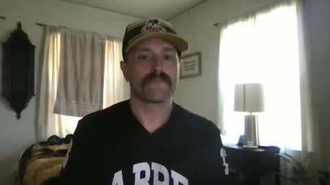 Snapshot of nicebuttniceguy chatting on 04.03.26 NiceButtNiceGuy online show from 04.03.26