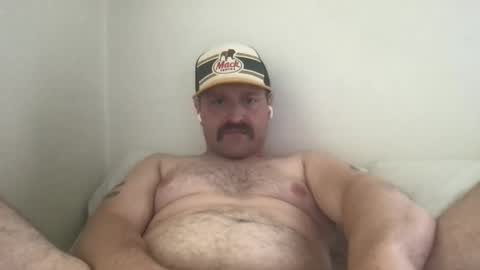Snapshot of nicebuttniceguy chatting on 04.18.26 NiceButtNiceGuy online show from 04.18.26