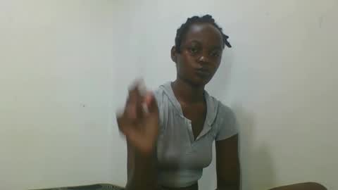 Snapshot of nicefantacy chatting on 04.19.26 nicefantacy online show from 04.19.26