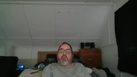 Snapshot of niceguy7208 chatting on 03.12.26 niceguy7208 online show from 03.12.26