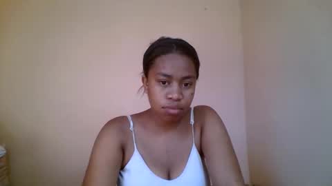 Snapshot of nicelly01 chatting on 05.07.26 nicelly01 online show from 05.07.26