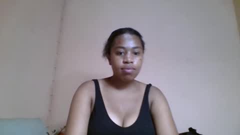 Snapshot of nicelly01 chatting on 05.09.26 nicelly01 online show from 05.09.26