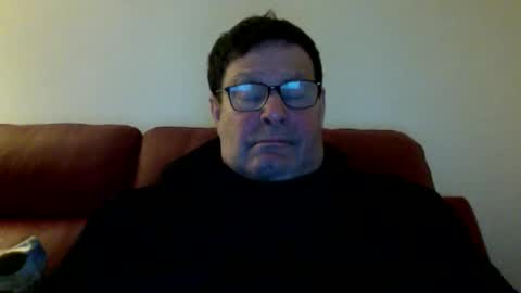 Snapshot of nicemank chatting on 11.12.25 Keith999 online show from 11.12.25