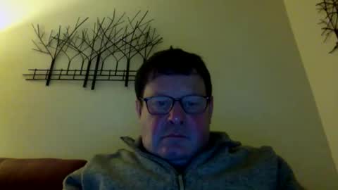 Snapshot of nicemank chatting on 11.18.25 Keith999 online show from 11.18.25