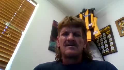 Snapshot of niceozziecockxxx chatting on 01.16.25 Sexiishaine online show from 01.16.25