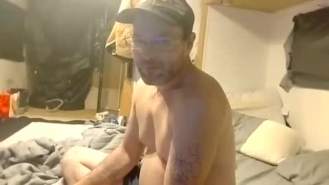 nicholasjesse51 online show from 10.31.25