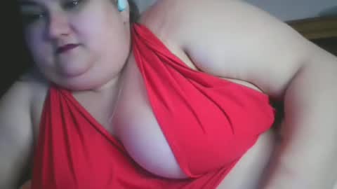 Nicholle online show from 02.10.25