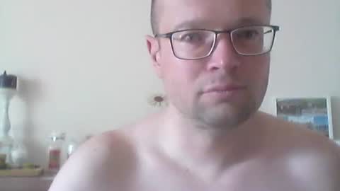 nick1990b online show from 04.15.26