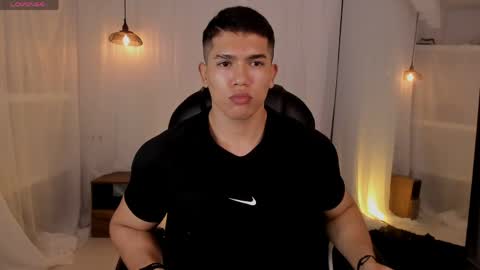 Snapshot of nick_fenix chatting on 05.12.26 nick fenix online show from 05.12.26