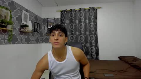 Snapshot of nick_nova chatting on 11.28.25 nick_nova online show from 11.28.25