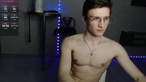 Snapshot of nick_owner chatting on 02.04.25 Nick online show from 02.04.25