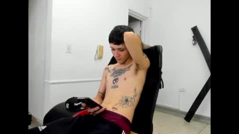 Snapshot of nick_straightboy chatting on 04.29.26 Nick online show from 04.29.26