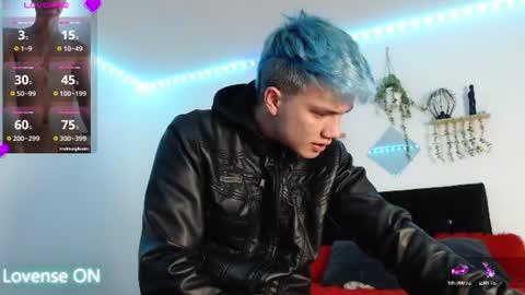 Snapshot of nick_torn chatting on 06.12.26 Nick online show from 06.12.26