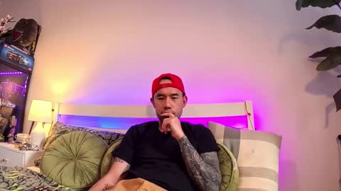 Snapshot of nickboiixx chatting on 09.09.25 Nickboiix UK online show from 09.09.25