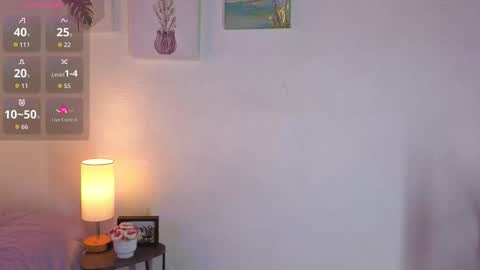 Nicole Silvermoon online show from 03.04.26