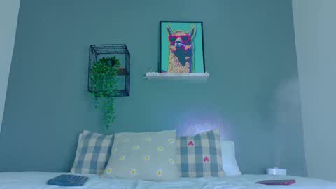 NICKI FOX  online show from 11.17.25