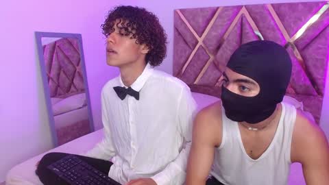 Nickolas Muoz online show from 02.06.25