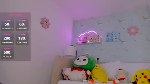 Snapshot of nicksantos_ chatting on 02.19.25 Nicolas online show from 02.19.25