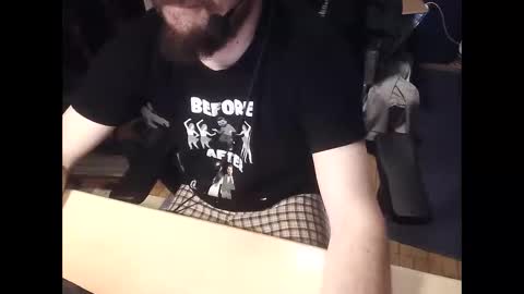 Snapshot of nickthebarbarian chatting on 04.20.26 Thomas Jefferson online show from 04.20.26