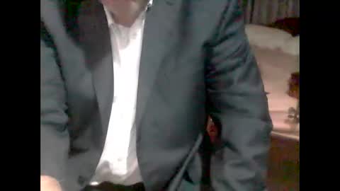 Snapshot of nickthefiddler chatting on 01.08.26 TheCock online show from 01.08.26