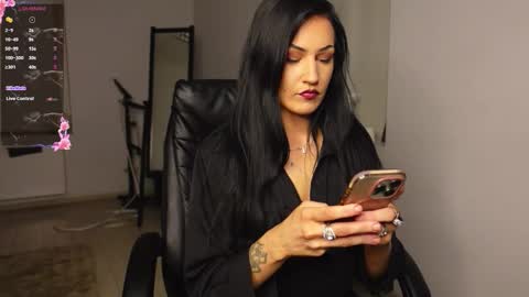 NICKY DIAMMOND online show from 03.27.26