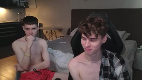 Nicki  Danny online show from 10.04.25