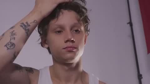 Nicky Neal online show from 09.18.25