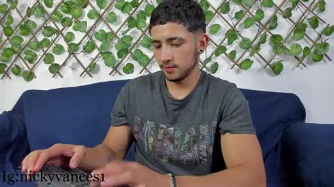 Snapshot of nicky_vance chatting on 01.18.25 nicky online show from 01.18.25