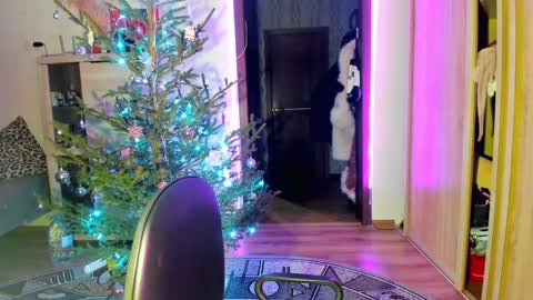 Snapshot of nicky_weekends chatting on 01.13.25 Nicky Weekends online show from 01.13.25