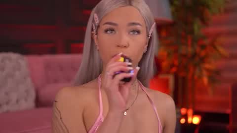 Nicky online show from 11.06.25