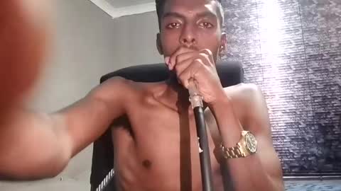 Snapshot of nickyle63 chatting on 02.24.25 james online show from 02.24.25