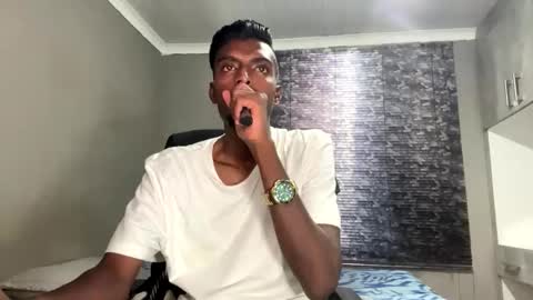 Snapshot of nickyle63 chatting on 02.26.26 james online show from 02.26.26