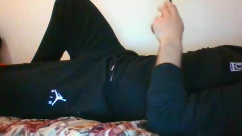 Snapshot of nickynicolasse chatting on 12.31.24 ricky online show from 12.31.24