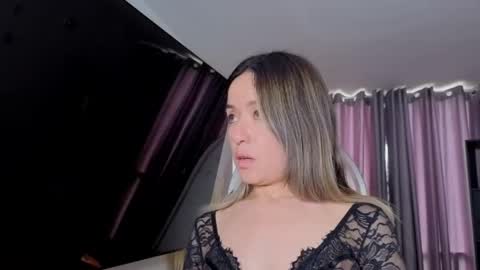 Nicky online show from 04.15.26