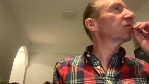 Nico online show from 02.24.25