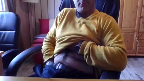 Snapshot of nico82_fr chatting on 11.14.25 nico82_fr online show from 11.14.25