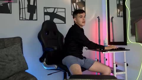 Nico online show from 03.27.26