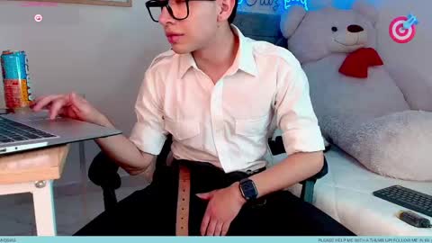 Snapshot of nico_prince chatting on 04.10.26 nico online show from 04.10.26