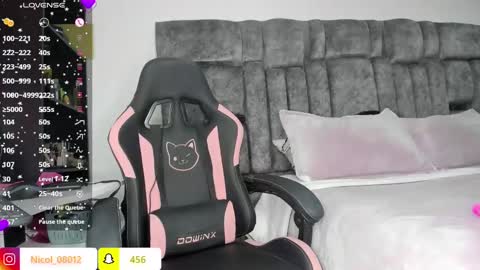 YuliEM online show from 12.28.24