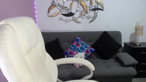 Snapshot of nicol_storm chatting on 12.16.24 nicole Storm online show from 12.16.24