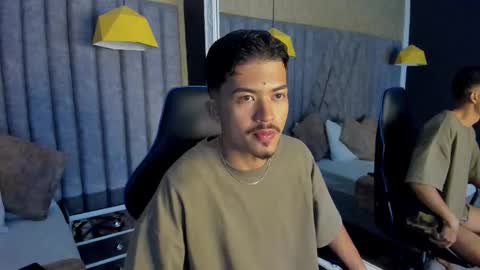 Snapshot of nicolaikarav chatting on 12.01.25 Nicolai online show from 12.01.25