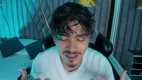 Snapshot of nicolaikarav chatting on 06.27.26 Nicolai online show from 06.27.26