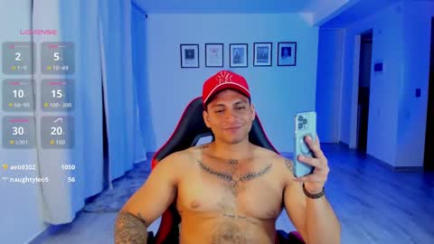 nicolas_montoya online show from 11.05.25