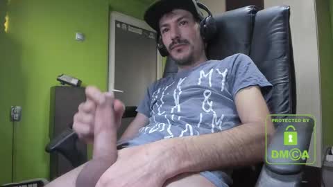 L. Nicolas online show from 02.23.25